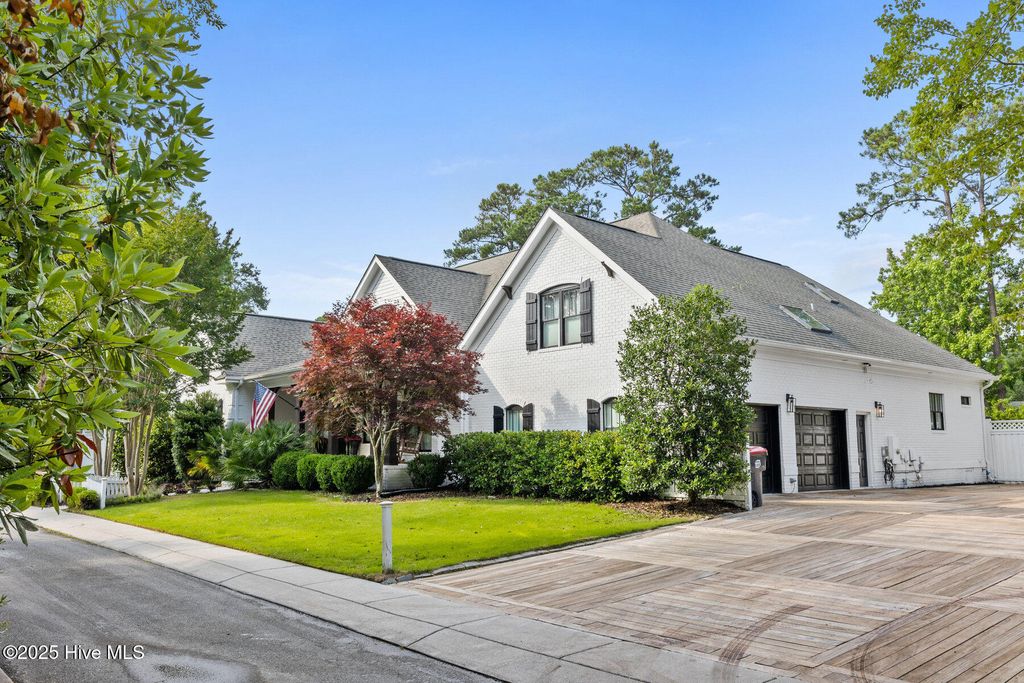 Photo of 3108 Rivendell Place, Wilmington, NC 28411 (MLS # 100510760)