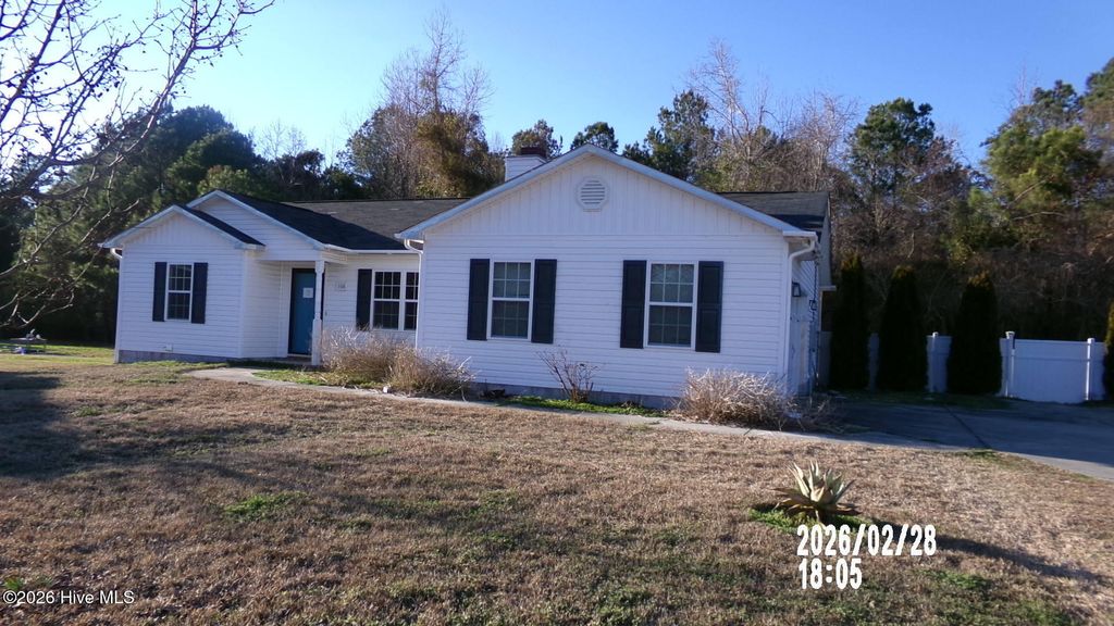 Photo of 106 Turtle Creek Court, Jacksonville, NC 28540 (MLS # 100559410)