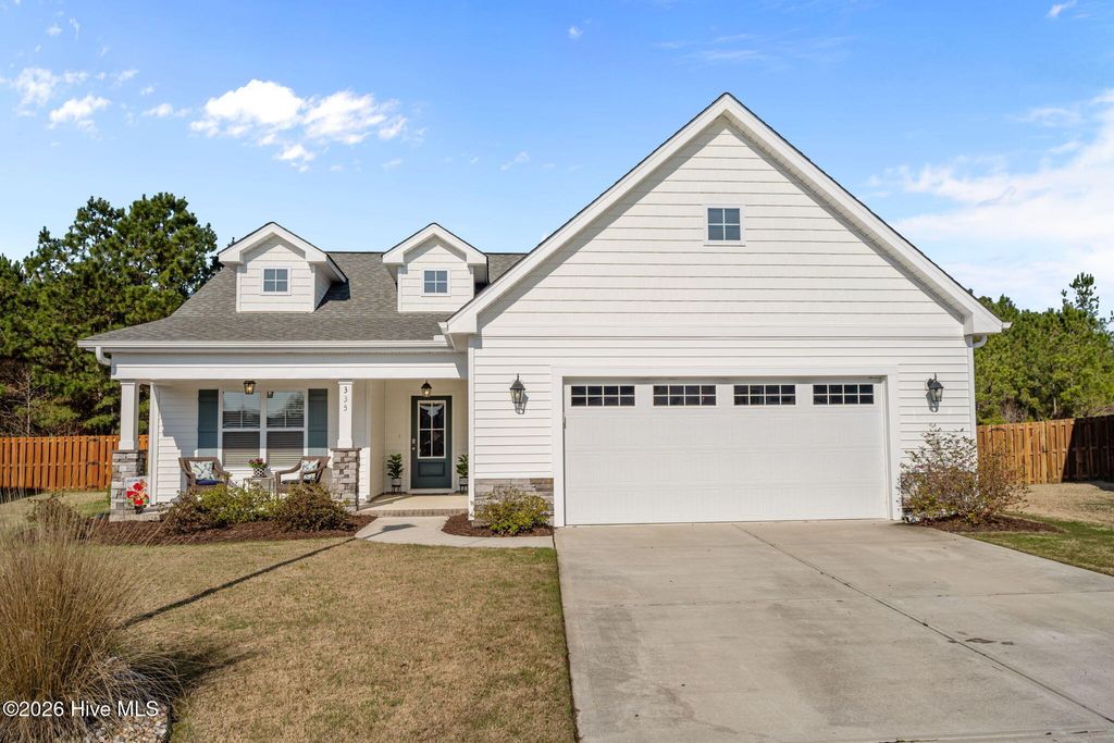 Photo of 335 Long Pond Drive, Sneads Ferry, NC 28460 (MLS # 100564027)