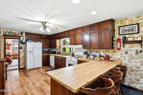 Tiny photo for 2665 Us Hwy 117, Burgaw, NC 28425 (MLS # 100579795)