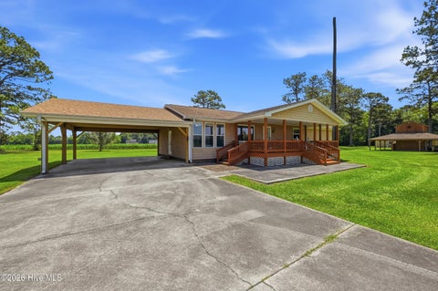 Tiny photo for 2665 Us Hwy 117, Burgaw, NC 28425 (MLS # 100579795)