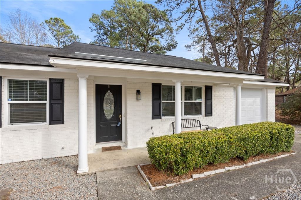 Photo of 1318 Whitfield Park Drive, Savannah, GA 31406 (MLS # SA348771)