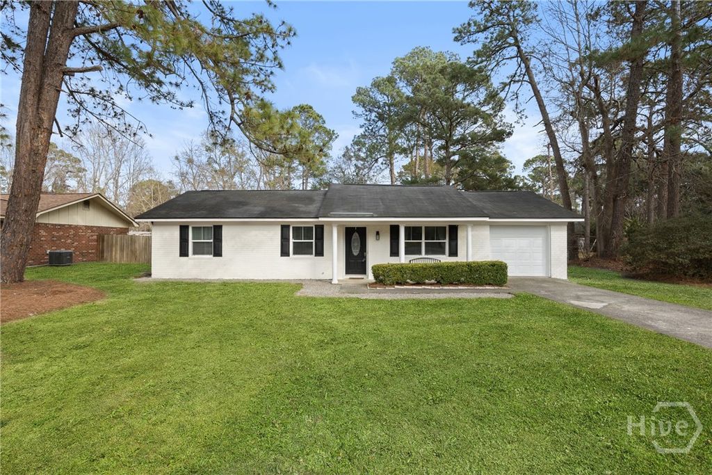 Photo of 1318 Whitfield Park Drive, Savannah, GA 31406 (MLS # SA348771)