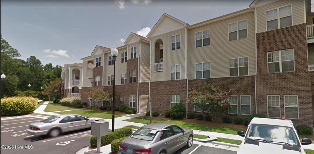 Photo of 4523 Sagedale Drive #Unit 303, Wilmington, NC 28405 (MLS # 100548704)