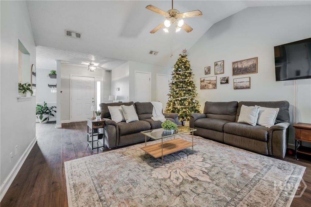 Photo of 204 Redan Drive, Savannah, GA 31410 (MLS # SA345037)