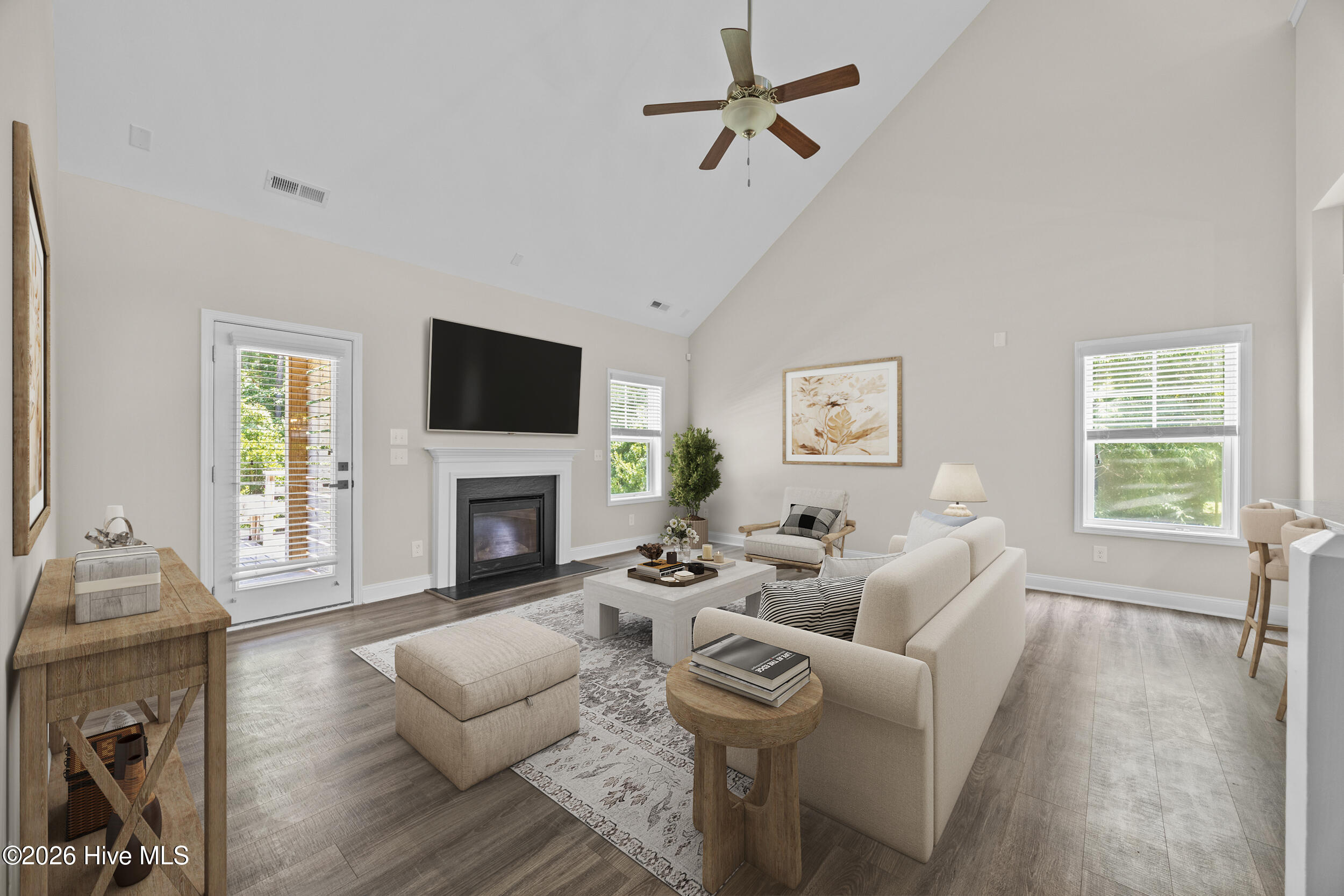 37 Twisted Oak Court