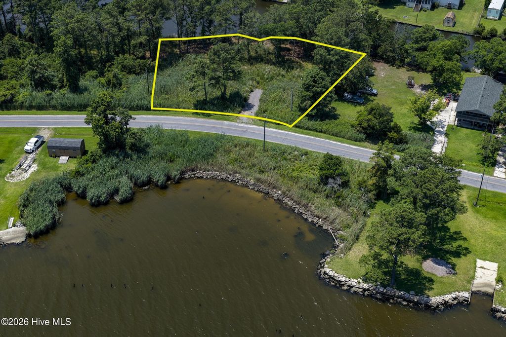 Photo of 767768 Driftwood Drive, Elizabeth City, NC 27909 (MLS # 100586345)