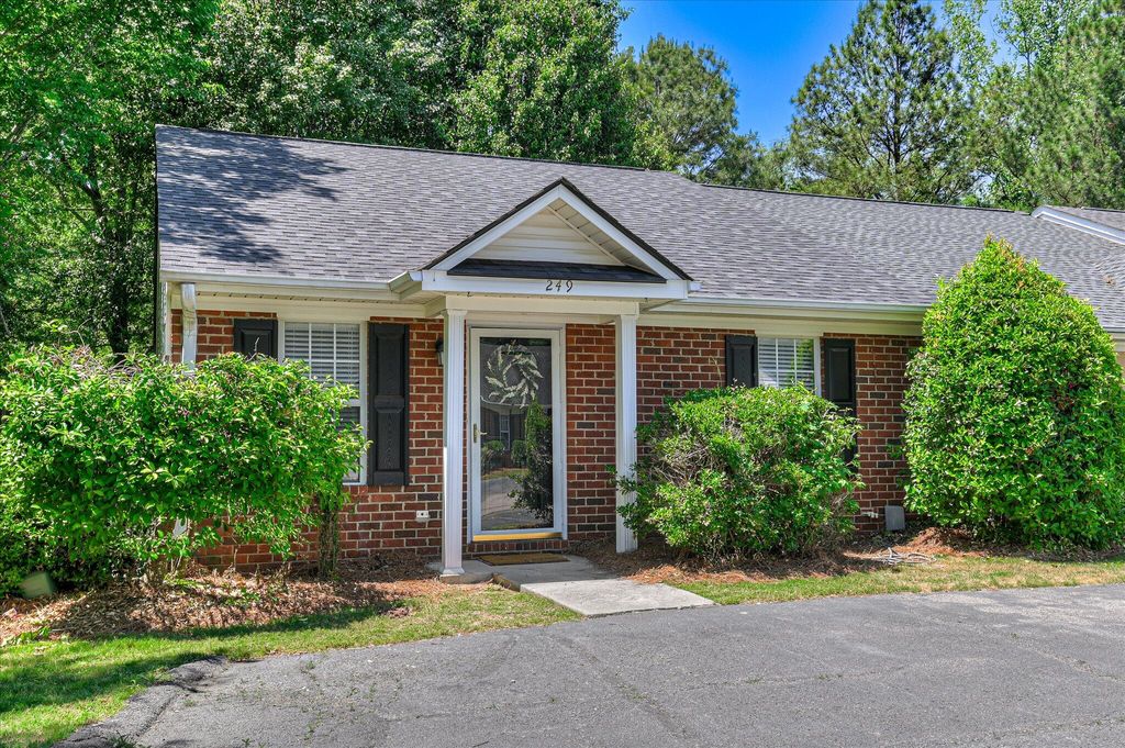 Photo of 249 Charlestowne Way, Augusta, GA 30907 (MLS # 555463)