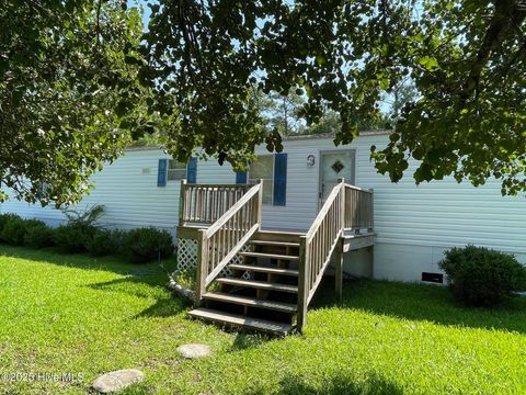 Homes For Sale - 108 Conch Court<br/> Gloucester, NC 28528