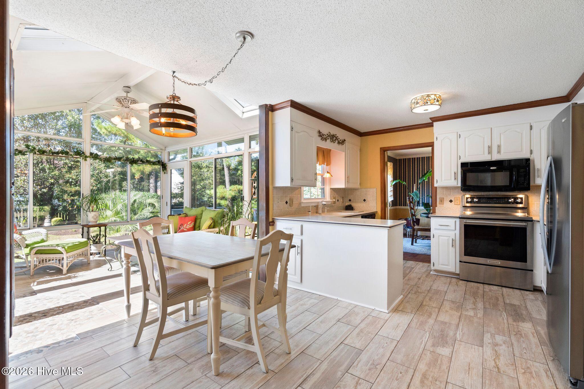 3232 Grey Leaf Drive