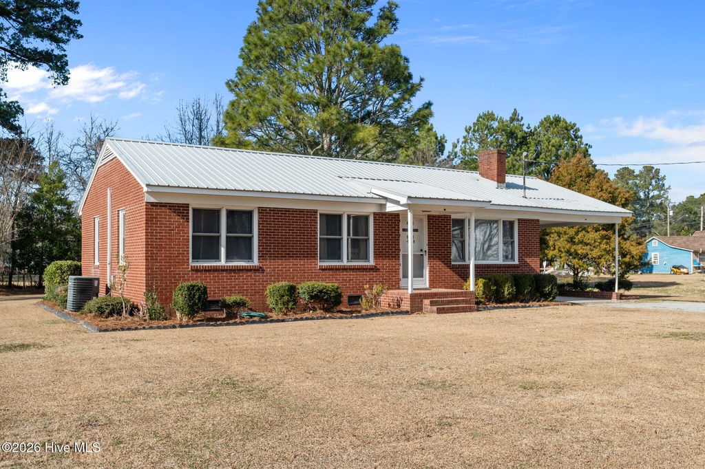 Photo of 494 Chicora Street, Grimesland, NC 27837 (MLS # 100550962)