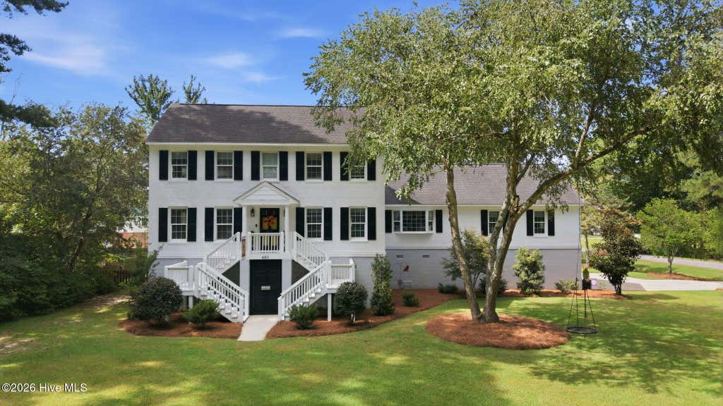 Photo of 601 Fairview Avenue, Washington, NC 27889 (MLS # 100597163)