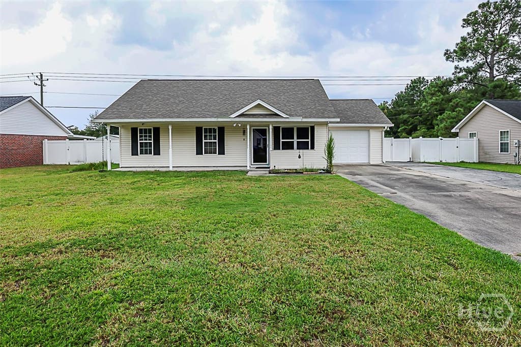 Photo of 111 Reese Way, Rincon, GA 31326 (MLS # SA361526)