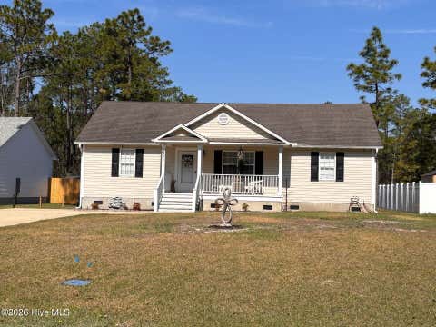 Homes For Sale - 1221 Maple Road<br/> Southport, NC 28461