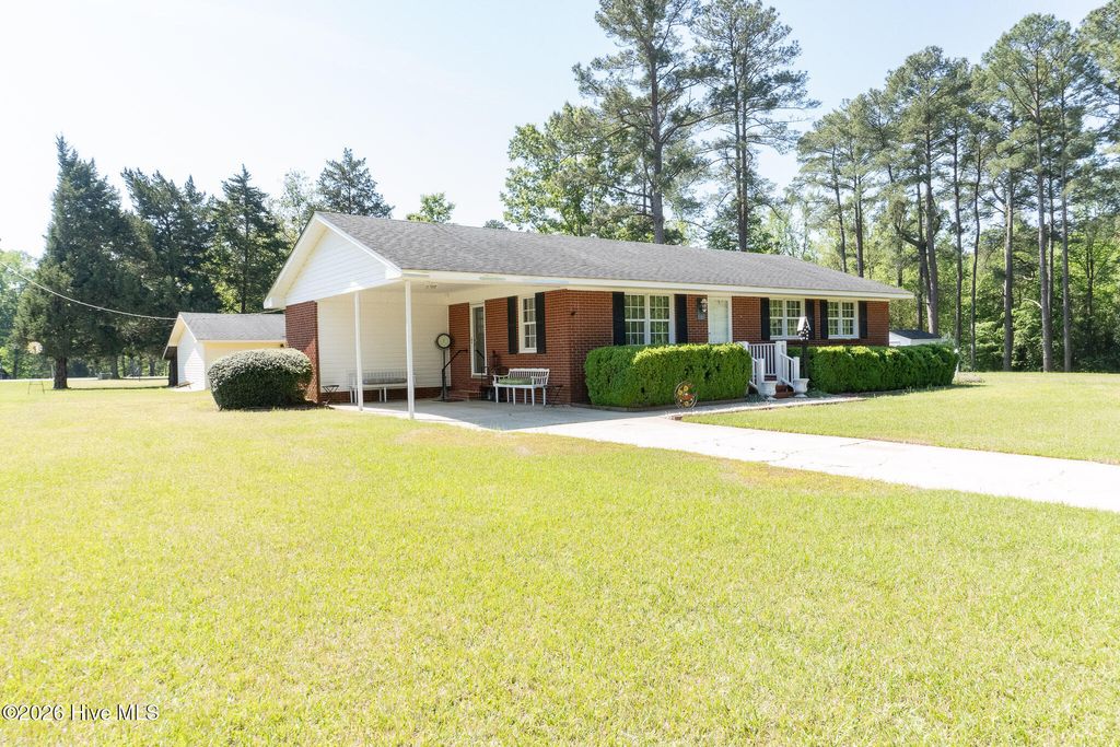 Photo of 93 Gibson Dairy Road, Elizabethtown, NC 28337 (MLS # 100572432)