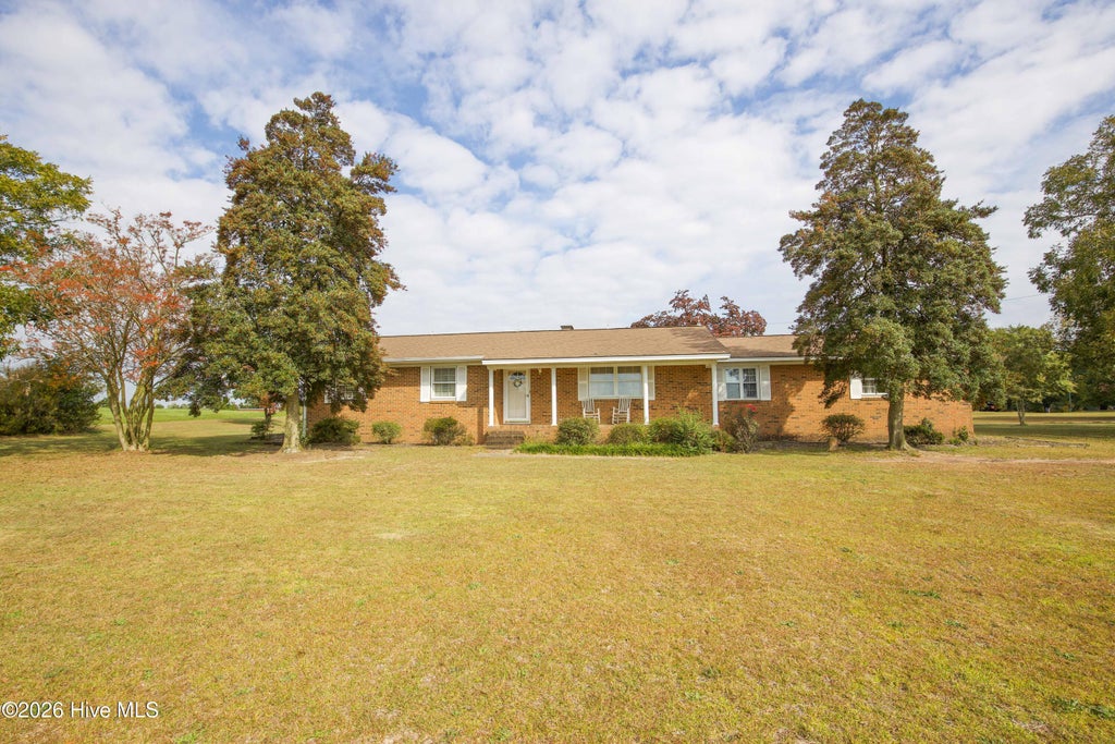 Photo of 1257 Lobelia Road, Vass, NC 28394 (MLS # 100613334)