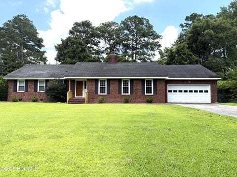 Photo of 2105 Dallas Drive, Kinston, NC 28504 (MLS # 100578250)