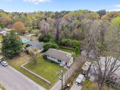 Tiny photo for 409 Jarman Street, Jacksonville, NC 28540 (MLS # 100563356)