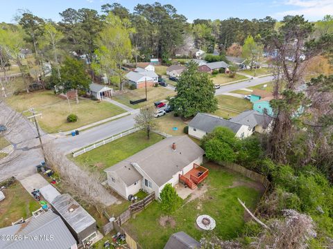 Tiny photo for 409 Jarman Street, Jacksonville, NC 28540 (MLS # 100563356)