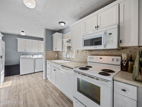 Tiny photo for 409 Jarman Street, Jacksonville, NC 28540 (MLS # 100563356)