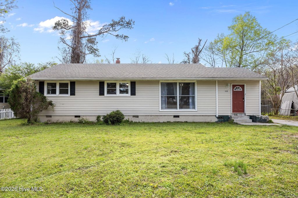 Photo of 409 Jarman Street, Jacksonville, NC 28540 (MLS # 100563356)