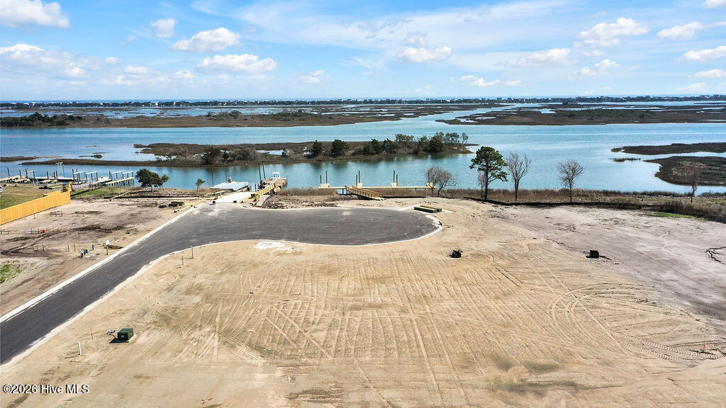 164 70 Wave Crest Drive