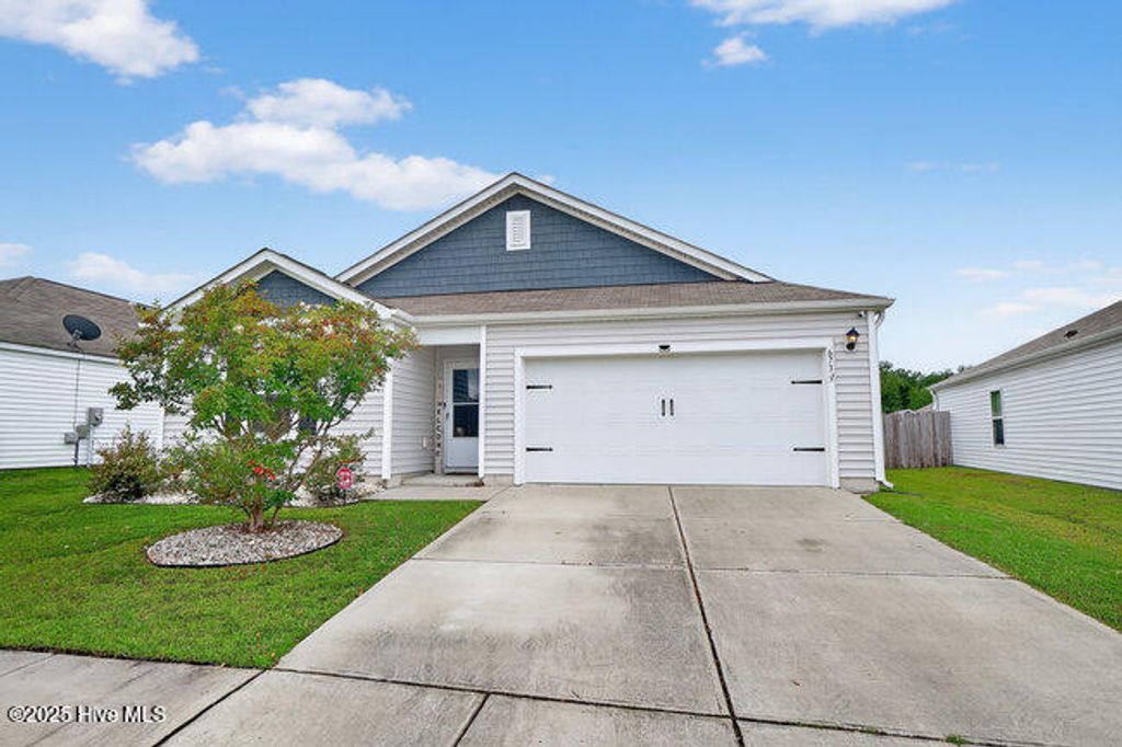 Photo of 673 Chester Way NE, Leland, NC 28451 (MLS # 100528585)