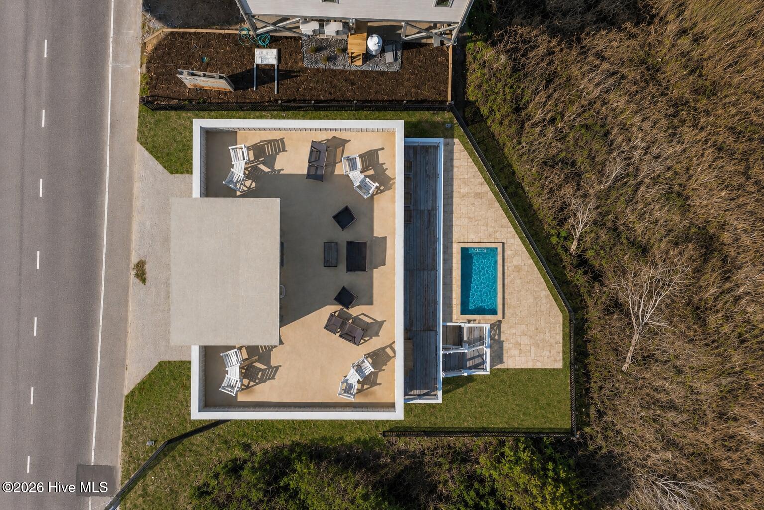 321 N New River Drive