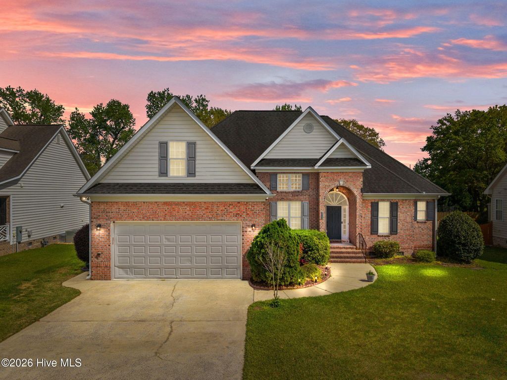 Photo of 3729 Ashcroft Drive, Winterville, NC 28590 (MLS # 100565880)