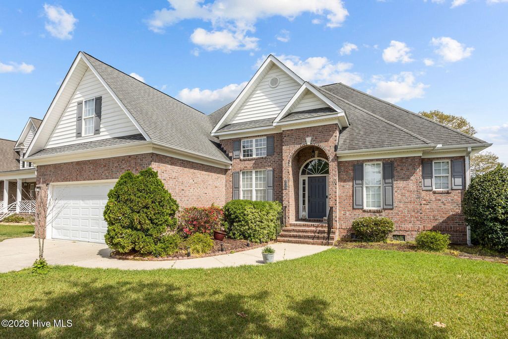 Photo of 3729 Ashcroft Drive, Winterville, NC 28590 (MLS # 100565880)