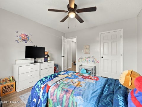 Tiny photo for 1305 Navarro Loop, Jacksonville, NC 28540 (MLS # 100606058)
