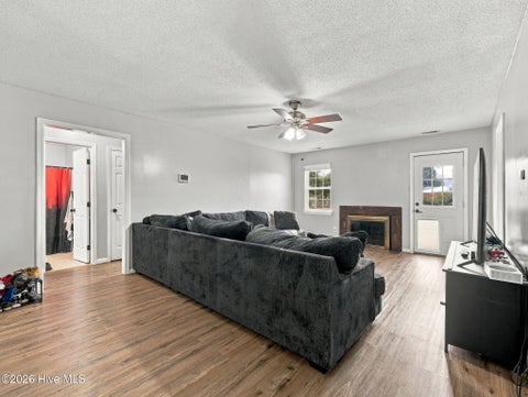 Tiny photo for 1305 Navarro Loop, Jacksonville, NC 28540 (MLS # 100606058)