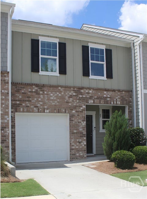 Townhouse For Sale - 37 Kielder Drive<br/> Winder, GA 30680