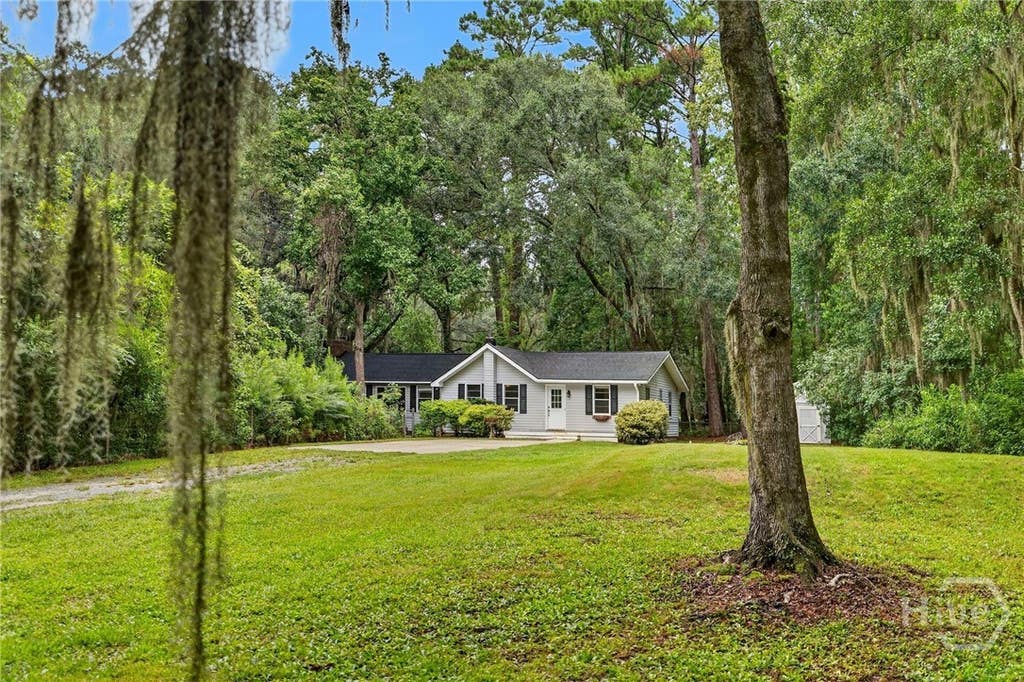 Photo of 20 Vernonburg Road, Savannah, GA 31419 (MLS # SA360779)