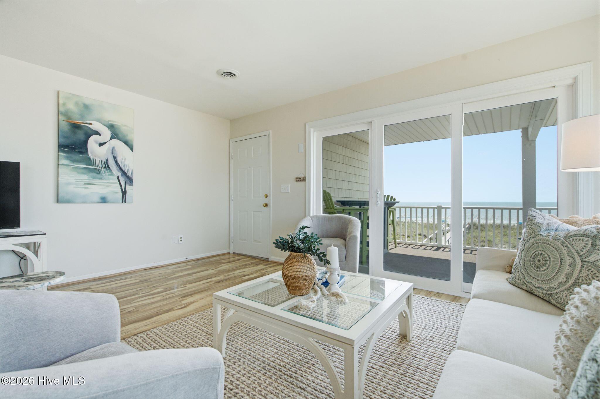 1202 Carolina Beach Avenue N Apt 3