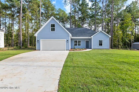 Homes For Sale - 105 Plum Court<br/> Burgaw, NC 28425