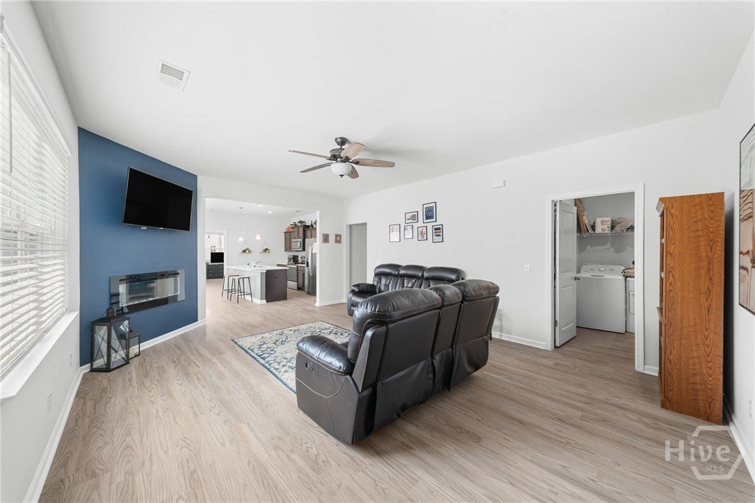 215 Crabapple Circle