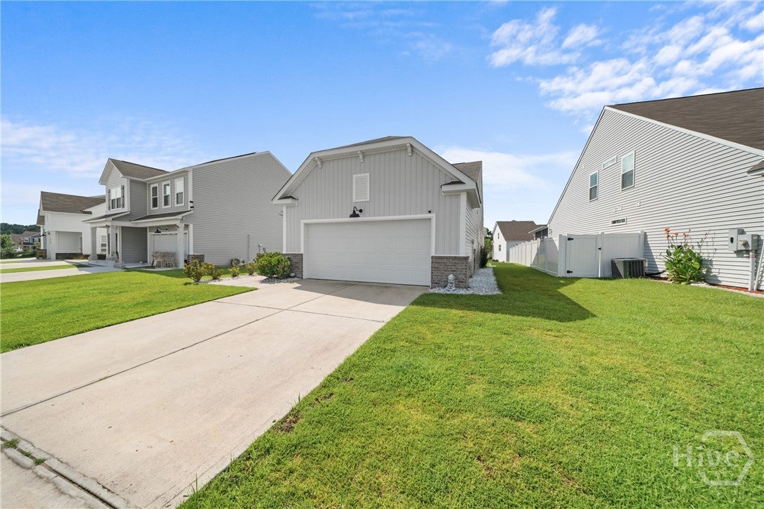 215 Crabapple Circle