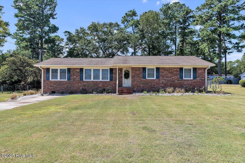 Photo of 314 Brookfield Drive, Wilmington, NC 28405 (MLS # 100542832)