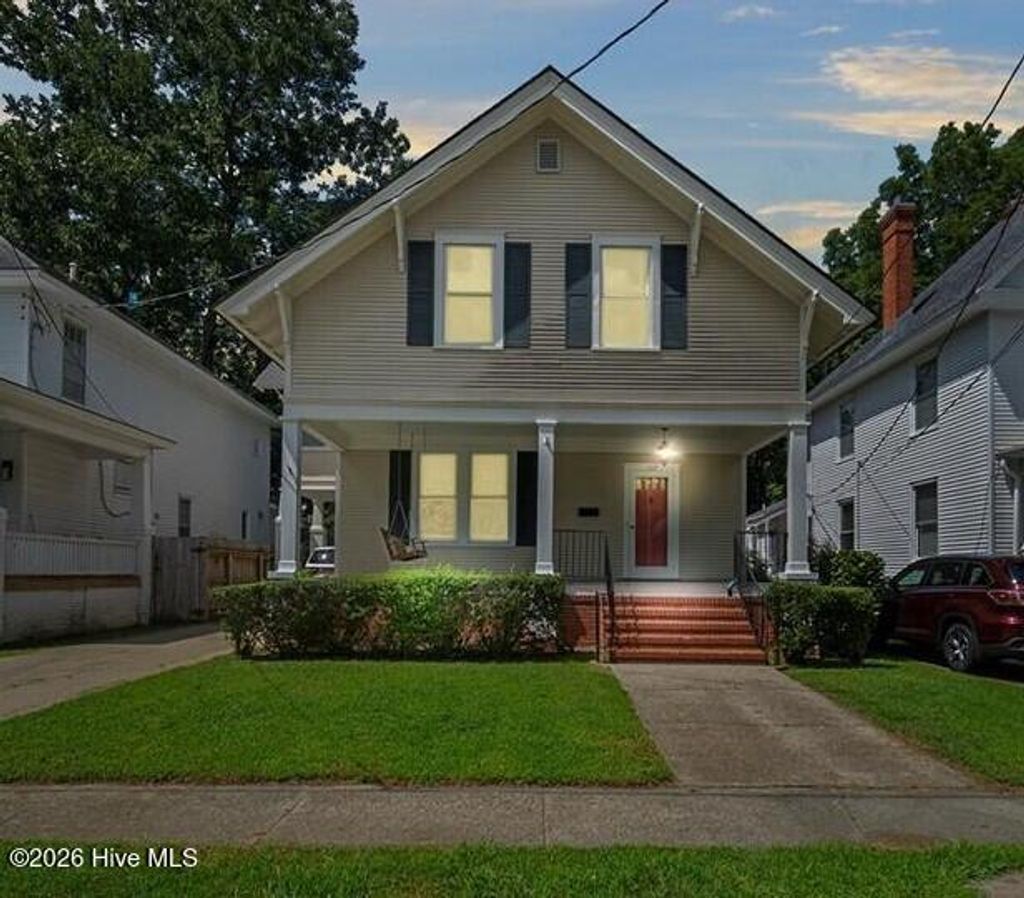 Photo of 107 Selden Street, Elizabeth City, NC 27909 (MLS # 100562450)