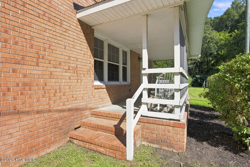 Photo of 128 Lamotts Creek Road, Midway Park, NC 28544 (MLS # 100609339)