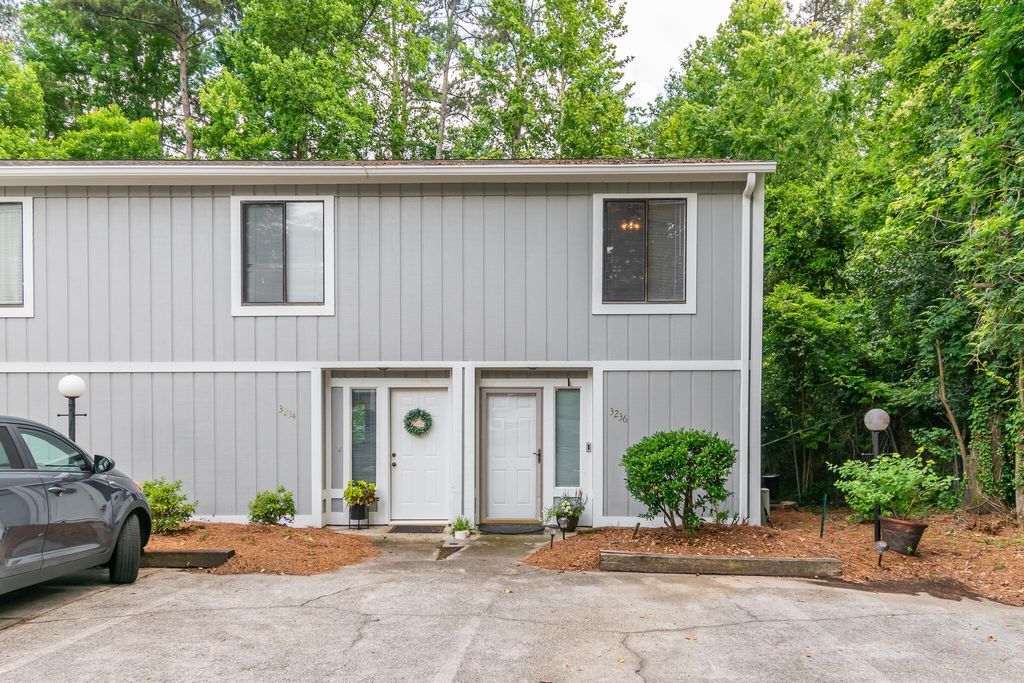 Photo of 3236 W Wimbledon Drive, Augusta, GA 30909 (MLS # 554808)
