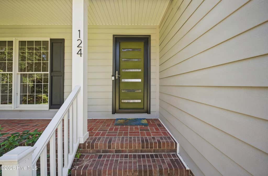 Photo of 124 Country Club Drive, Edenton, NC 27932 (MLS # 100595175)