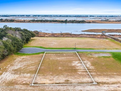 Tiny photo for 100 N Glimmering Glass Lane, Hampstead, NC 28443 (MLS # 100552187)