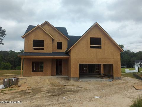 Homes For Sale - 204 Shortleaf Drive<br/> Pitt County, Grimesland, NC 27837