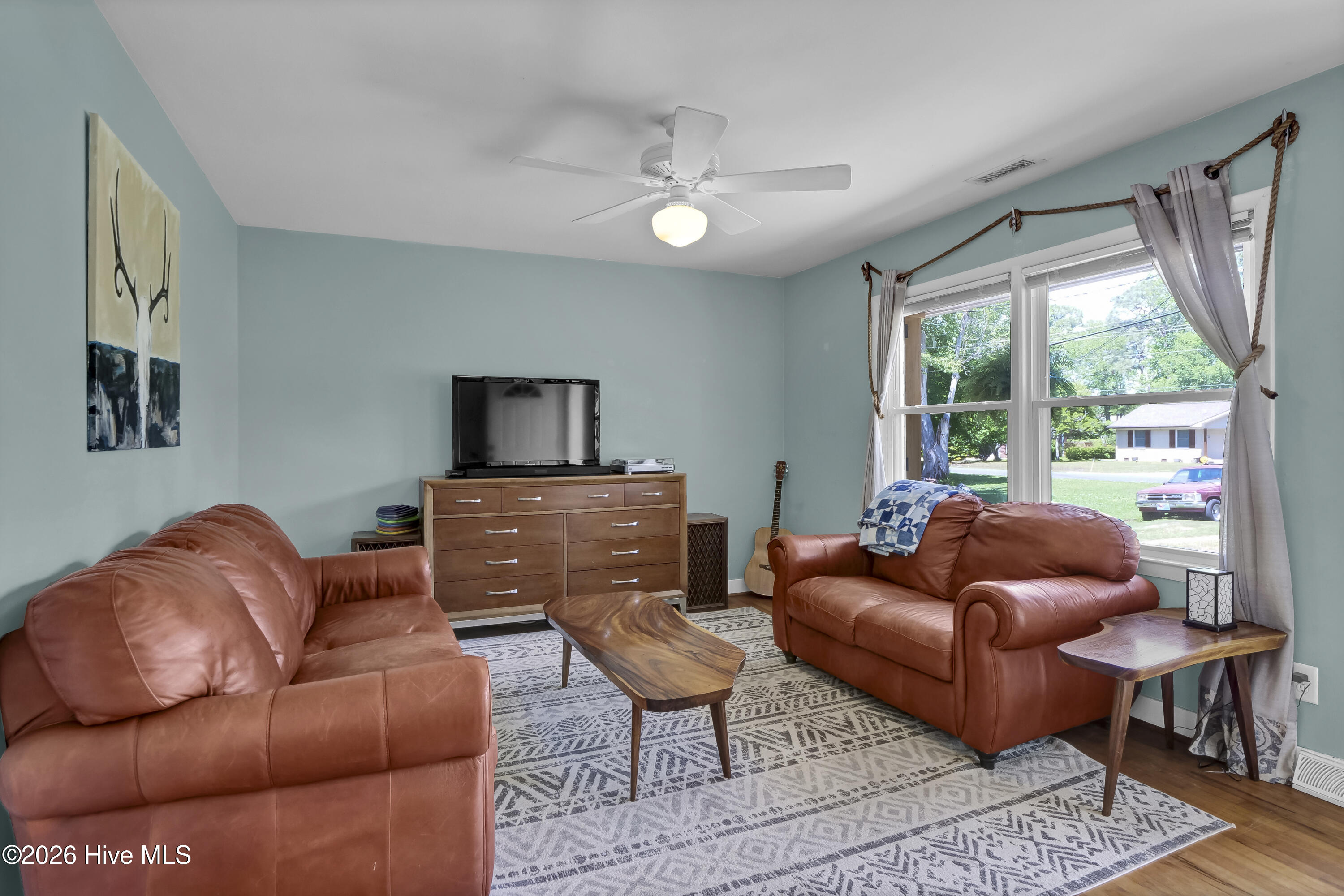 225 Mohican Trail