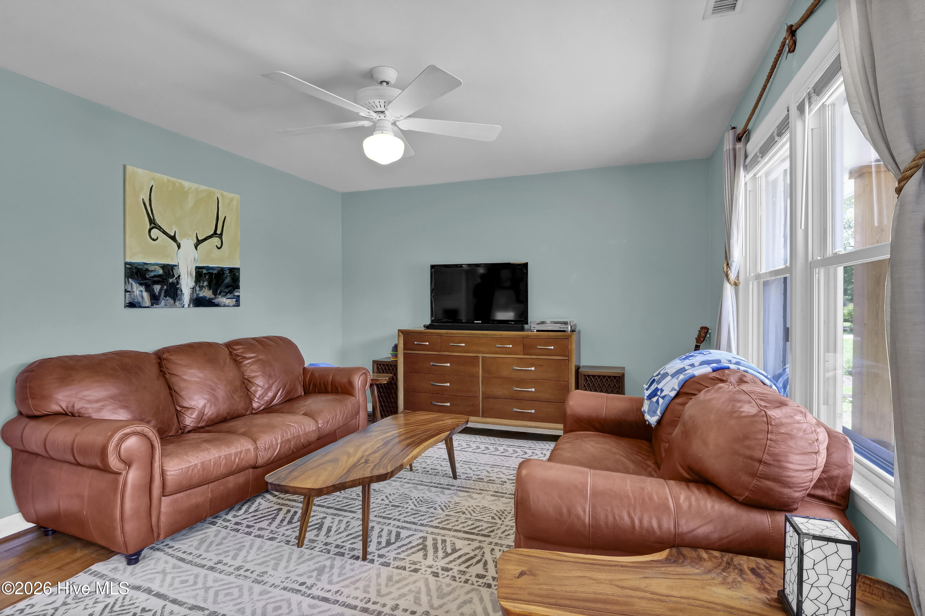 225 Mohican Trail