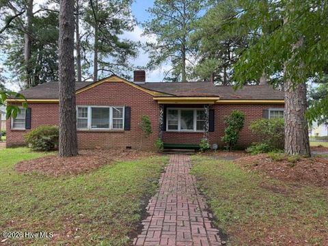 Homes For Sale - 401 E 10th Street<br/> Beaufort County, Washington, NC 27889