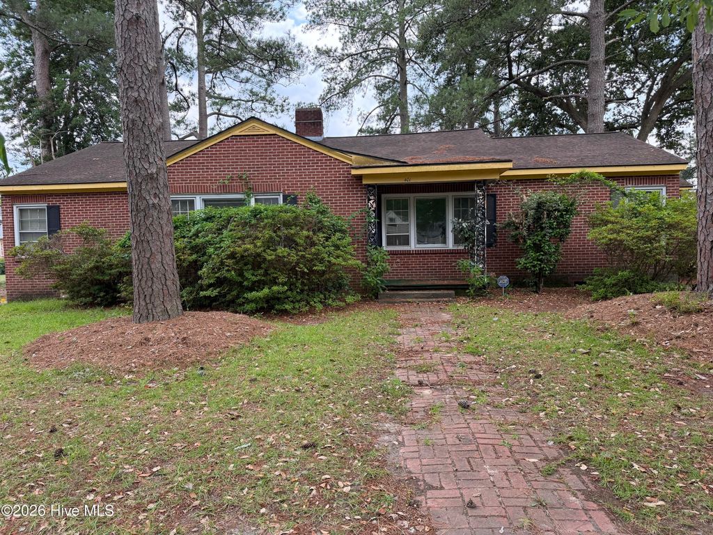 Photo of 401 E 10th Street, Washington, NC 27889 (MLS # 100582060)