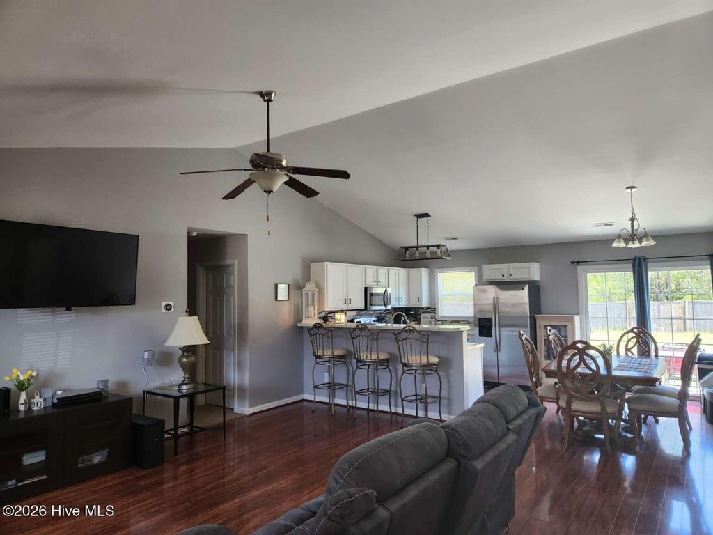 Photo of 253 Sweet Gum Lane, Richlands, NC 28574 (MLS # 100569014)